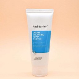 Нежная кремовая очищающая пенка для умывания Real Barrier Cream Cleansing Foam 150 г