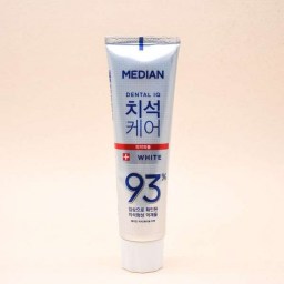 Зубная паста отбеливающая Median White 93% 120 г