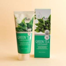 Пенка для умывания с экстрактом зеленого чая Ekel Green Tea Foam Cleanser 100 мл