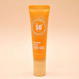 Гиалуроновый солнцезащитный гель Deoproce Hyaluronic Cooling Sun Gel SPF50++ 50 г